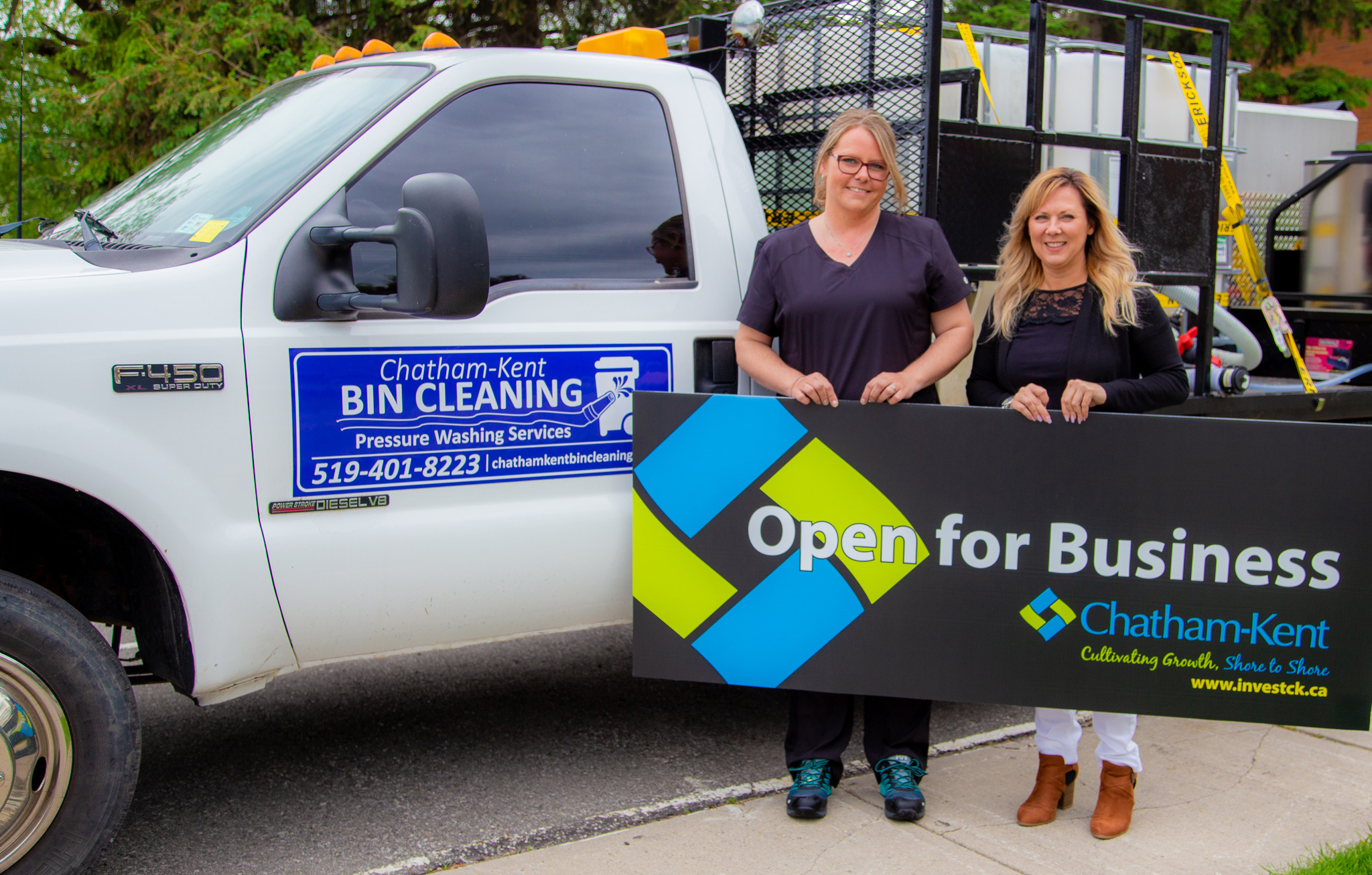 Chatham-Kent Bin Cleaning is officially open for businesses