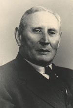 Photo image of Herbert M. Lee