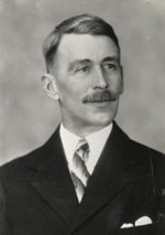 Photo image of Thomas Warwick