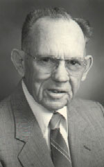 Photo image of Lawrence Mckay Kerr