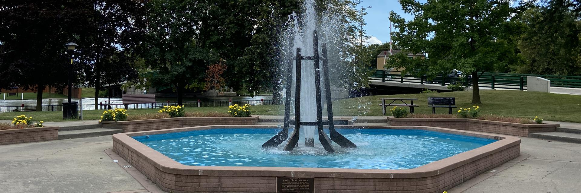 Fountain garden downtown.